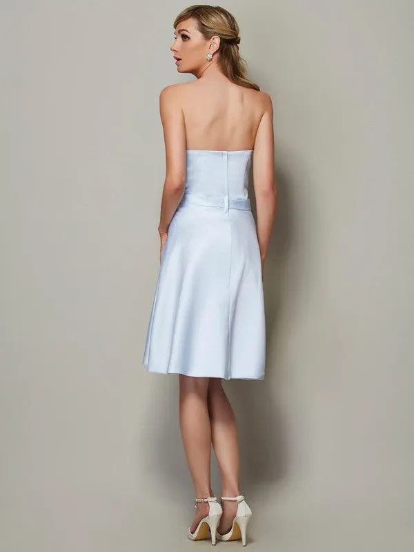 A-Line Satin Strapless Sleeveless Knee-Length With Bowknot Bridesmaid Dresses