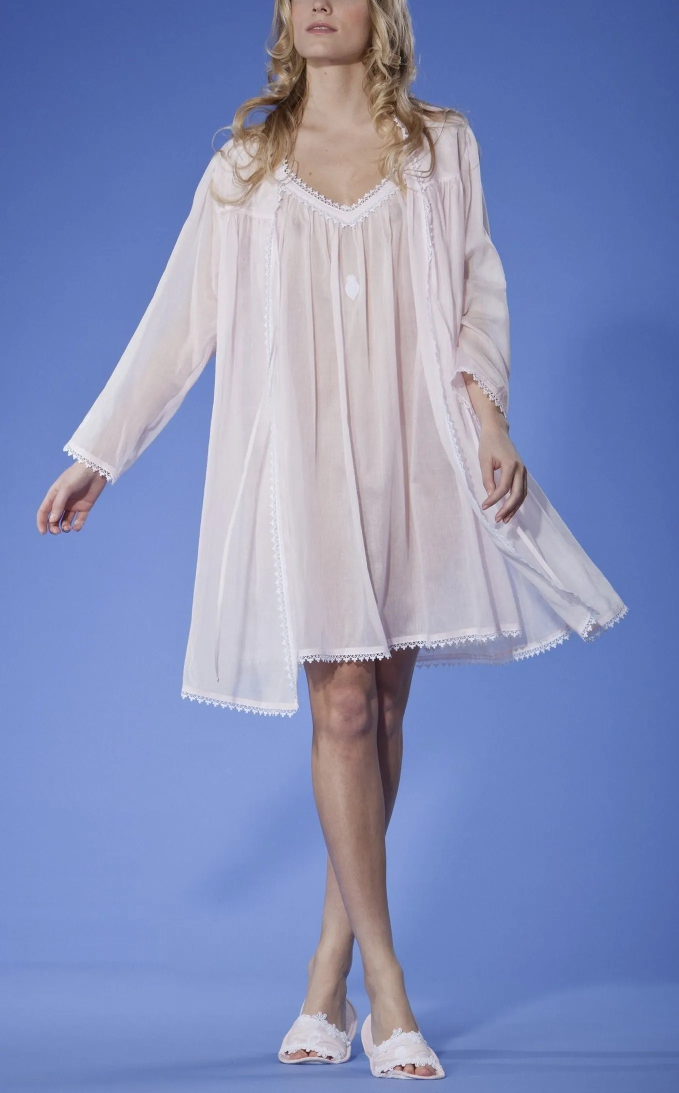 Amara Lace Trim Short Robe (In stock, 3-day dispatch)