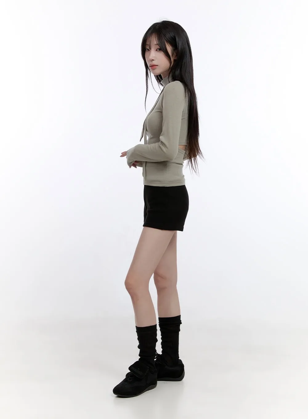 Elegant Long-Sleeve Muffler Top CO418